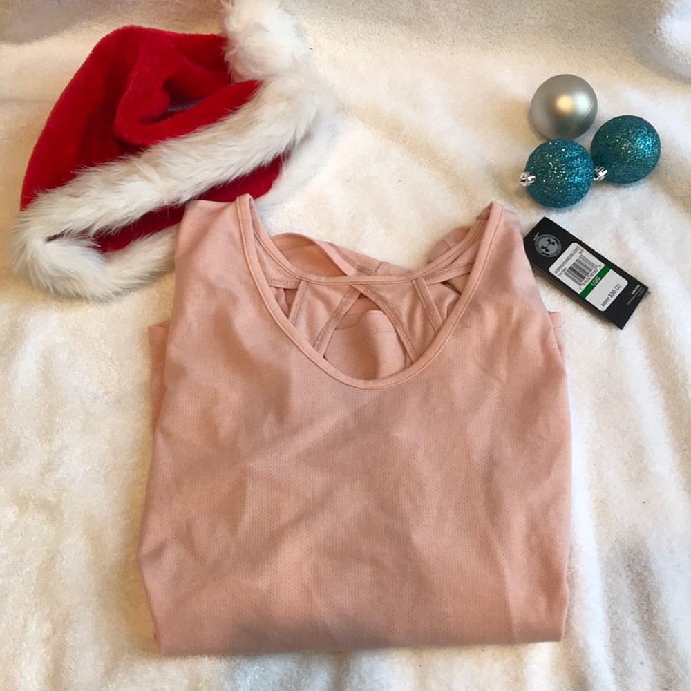 🌸2 for $30🌸 women’s under Armour long sleeve - Picture 3 of 6